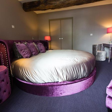 Hotel Les Palis Grand-Fougeray Esterno foto